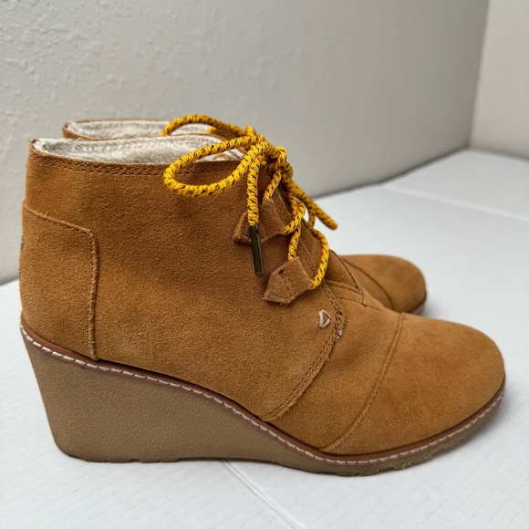 Toms Desert wedge tan suede ankle boots booties 8.5 - Picture 5 of 12
